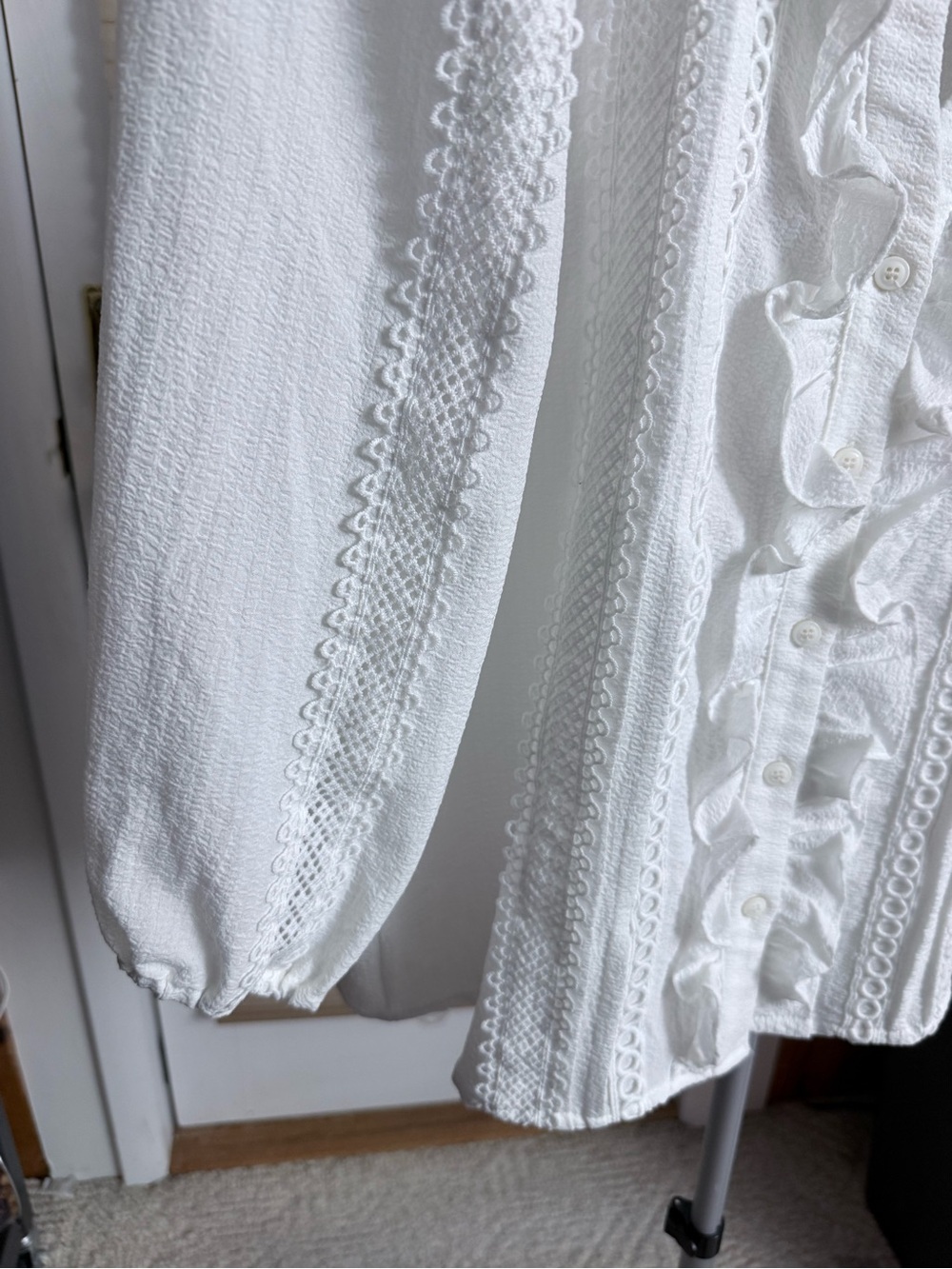 Alice Blue White Ruffled Lace-Trim Blouse puff sleeves semi sheer button down XL - Picture 5 of 15